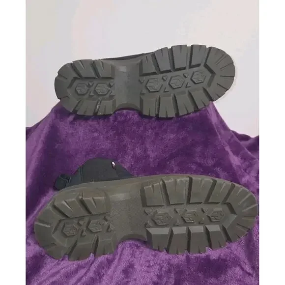 Tommy Hilfiger Men's Chunky Hybrid Chelsea Boots, Size 10 NWOB - Picture 8 of 9